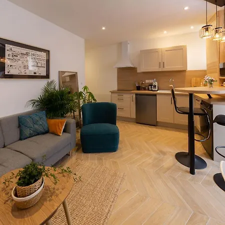 Appartement Gaillard Centre Ville & Parking *